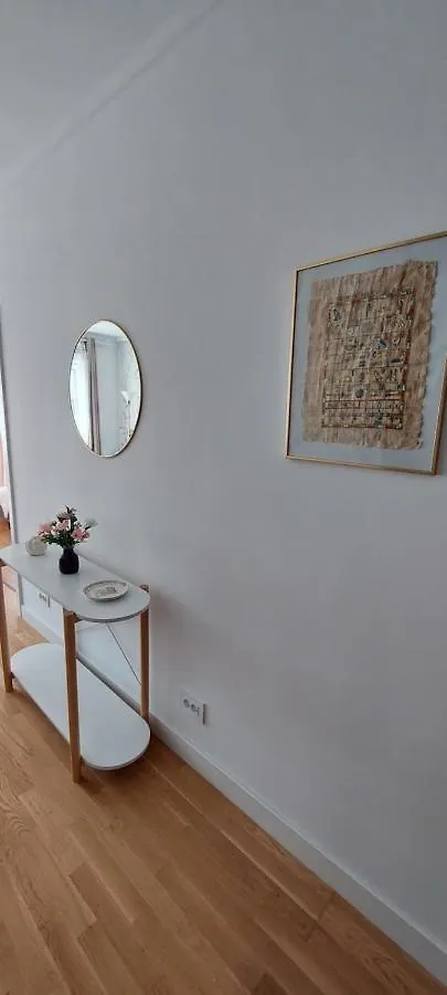 Luxury New Apartament Private Parking Бухарест 0*,  Румыния