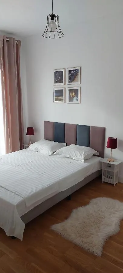 Luxury New Apartament Private Parking Bucharest Romania